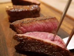 神戸牛炉窯炭焼ステーキ銀座一宮 2